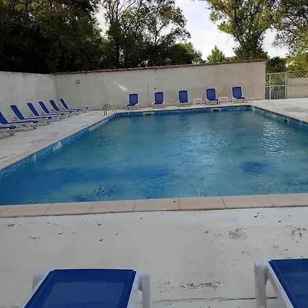 Avec Grande Piscine Animaux Acceptes *